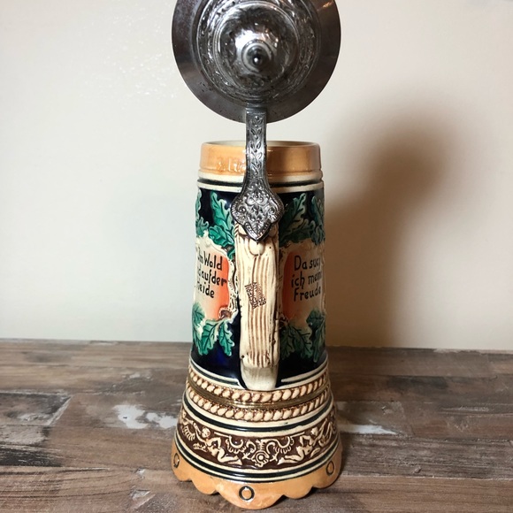 Vintage Beer Mug music Box - Picture 6 of 7